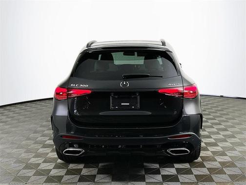 2025 Mercedes-Benz GLC 300 Base 4MATIC