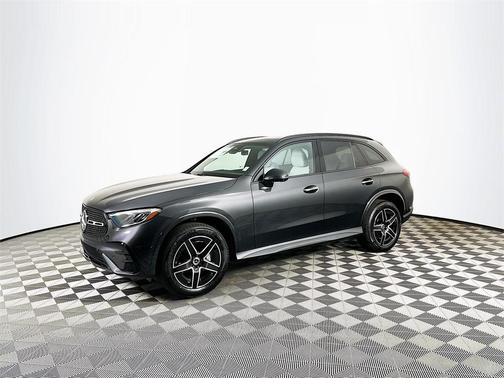 2025 Mercedes-Benz GLC 300 Base 4MATIC