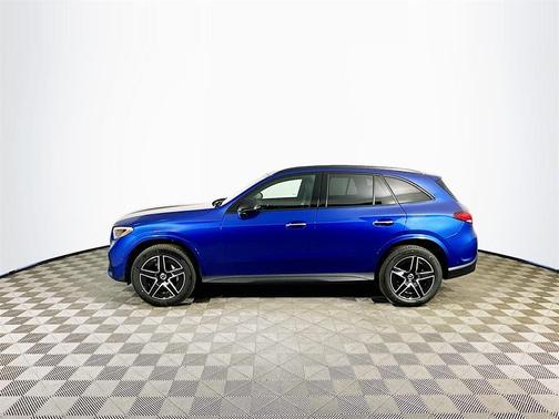 2025 Mercedes-Benz GLC 300 Base 4MATIC