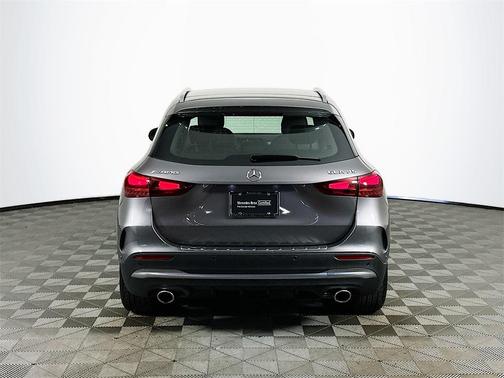 2025 Mercedes-Benz AMG GLA 35 Base