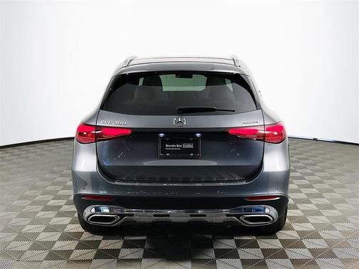 2023 Mercedes-Benz GLC 300 Base 4MATIC
