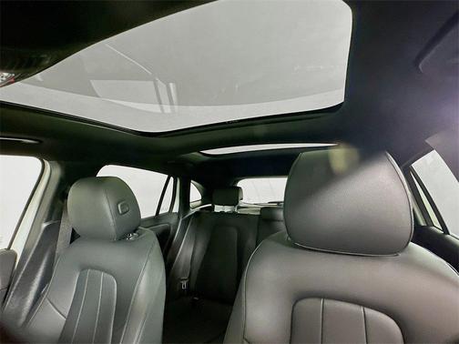 2025 Mercedes-Benz GLA 250 Base 4MATIC