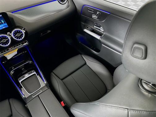 2025 Mercedes-Benz GLA 250 Base 4MATIC
