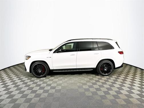 2025 Mercedes-Benz AMG GLS 63 Base