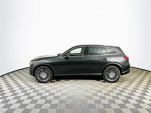 2025 Mercedes-Benz GLC 300 Base 4MATIC