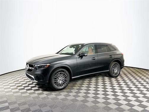 2025 Mercedes-Benz GLC 300 Base 4MATIC