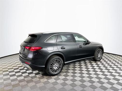 2025 Mercedes-Benz GLC 300 Base 4MATIC