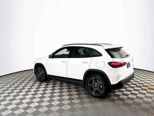 2026 Mercedes-Benz GLA 250 Base 4MATIC