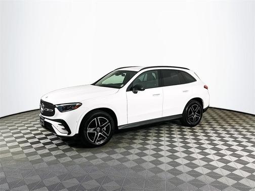 2025 Mercedes-Benz GLC 300 Base 4MATIC