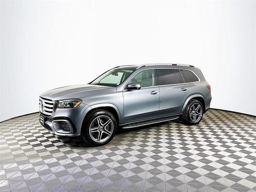 2026 Mercedes-Benz GLS 450 4MATIC