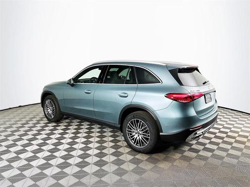 2026 Mercedes-Benz GLC 300 Base 4MATIC