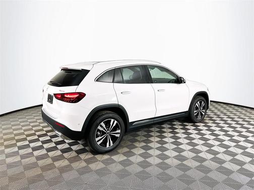 2026 Mercedes-Benz GLA 250 Base 4MATIC