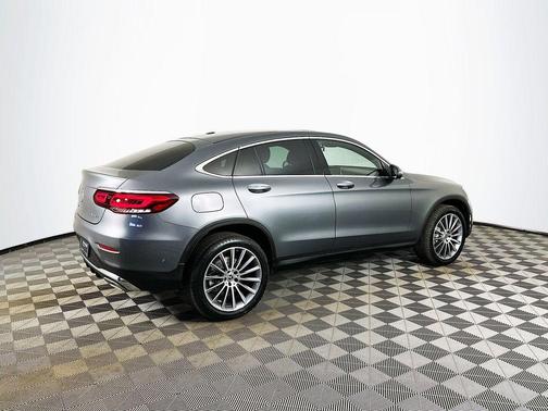 2022 Mercedes-Benz GLC 300 4MATIC Coupe