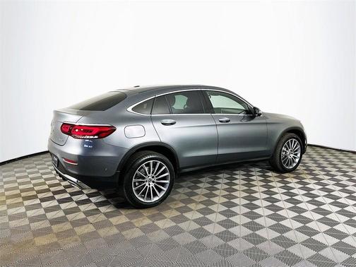 2022 Mercedes-Benz GLC 300 4MATIC Coupe