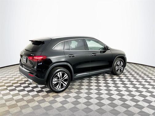 2025 Mercedes-Benz GLA 250 Base 4MATIC