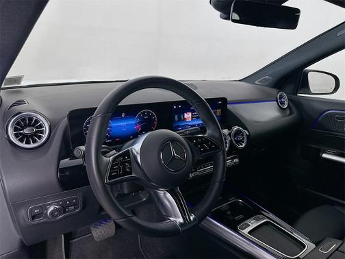 2025 Mercedes-Benz GLA 250 Base 4MATIC