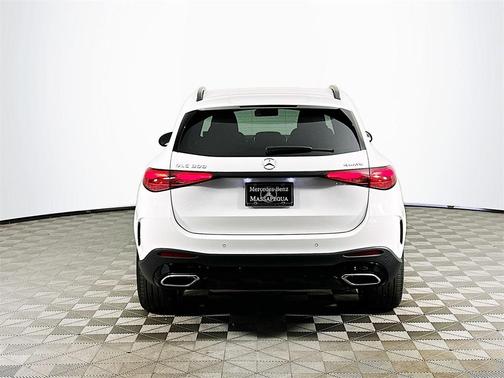 2025 Mercedes-Benz GLC 300 Base 4MATIC
