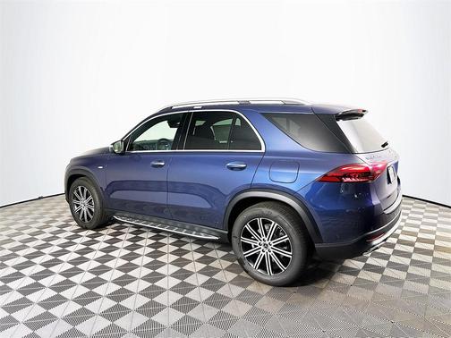 2025 Mercedes-Benz GLE 450e 4MATIC