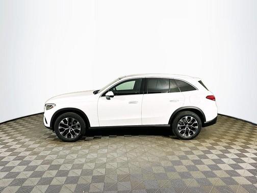 2026 Mercedes-Benz GLC 350e Base 4MATIC