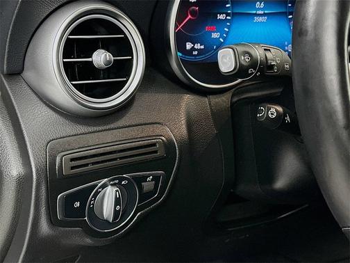 2022 Mercedes-Benz GLC 300 Base 4MATIC
