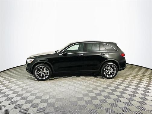 2022 Mercedes-Benz GLC 300 Base 4MATIC