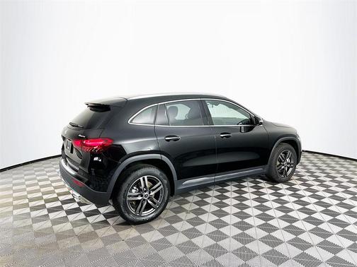 2025 Mercedes-Benz GLA 250 Base 4MATIC