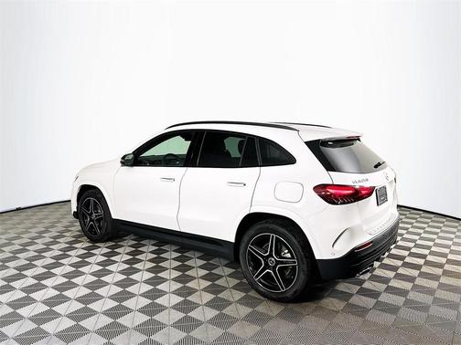 2026 Mercedes-Benz GLA 250 Base 4MATIC
