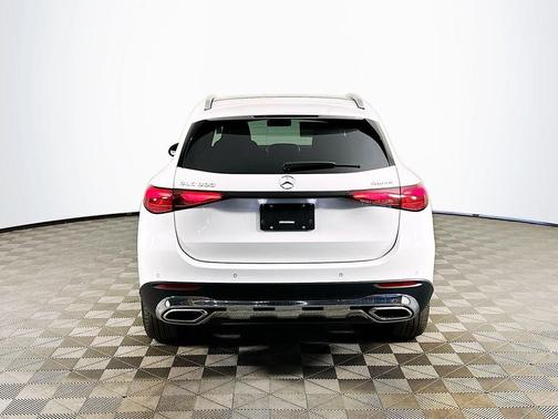 2026 Mercedes-Benz GLC 300 Base 4MATIC