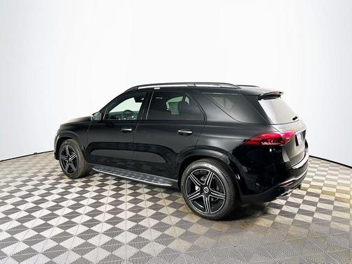 Black 2026 Mercedes-Benz GLE 450 4MATIC
