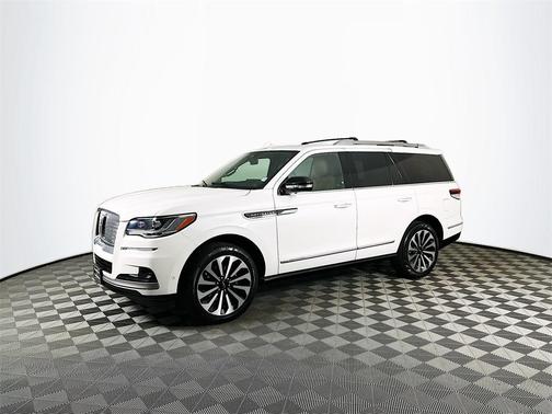 2023 Lincoln Navigator Reserve