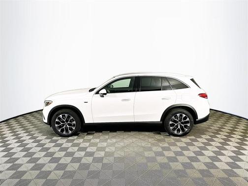 2025 Mercedes-Benz GLC 350e Base 4MATIC