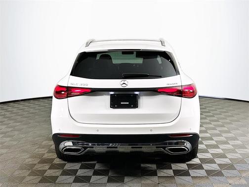 2026 Mercedes-Benz GLC 300 Base 4MATIC
