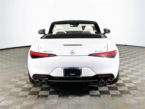 2026 Mercedes-Benz AMG SL 43 Base