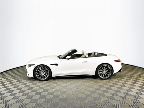 2026 Mercedes-Benz AMG SL 43 Base