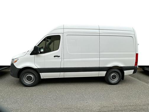 2025 Mercedes-Benz Sprinter 2500 Standard Roof