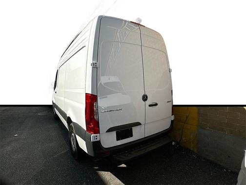 2025 Mercedes-Benz Sprinter 2500 Standard Roof