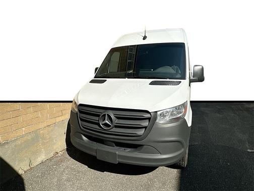 2025 Mercedes-Benz Sprinter 2500 Standard Roof
