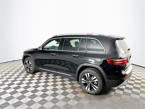 2025 Mercedes-Benz GLB 250 Base 4MATIC