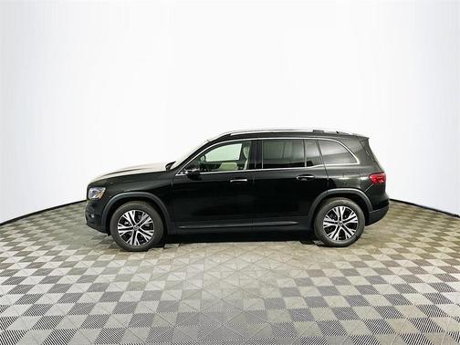 2026 Mercedes-Benz GLB 250 Base 4MATIC