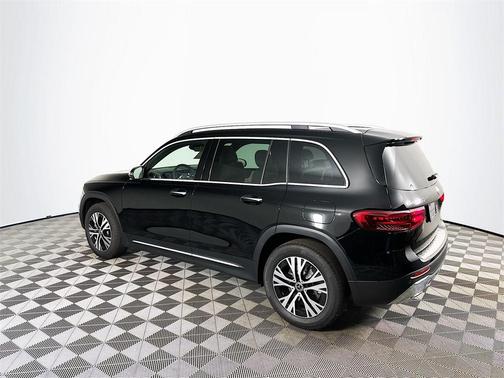 2026 Mercedes-Benz GLB 250 Base 4MATIC