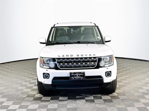 2016 Land Rover LR4 Base