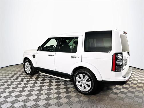 2016 Land Rover LR4 Base