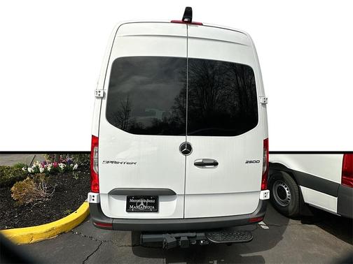 2025 Mercedes-Benz Sprinter 2500 144 WB Standard Roof Crew