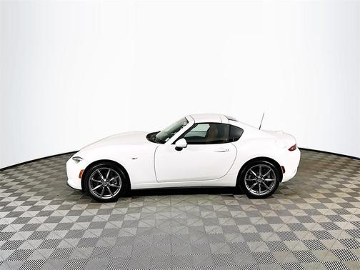 2023 Mazda MX-5 Miata RF Grand Touring