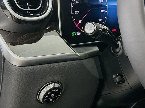 2025 Mercedes-Benz GLC 350e Base 4MATIC