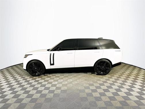 2022 Land Rover Range Rover SE LWB 7