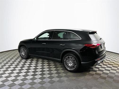 2026 Mercedes-Benz GLC 300 Base 4MATIC