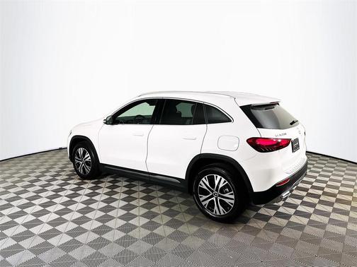 2025 Mercedes-Benz GLA 250 Base 4MATIC