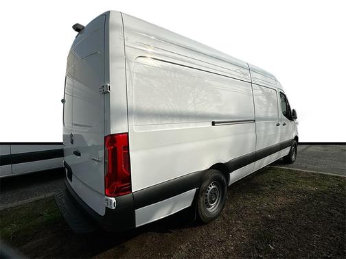2025 Mercedes-Benz Sprinter 2500 High Roof