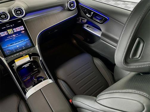 2025 Mercedes-Benz GLC 350e Base 4MATIC